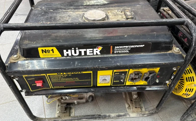 Бензиновая электростанция Huter DY6500LX 13л