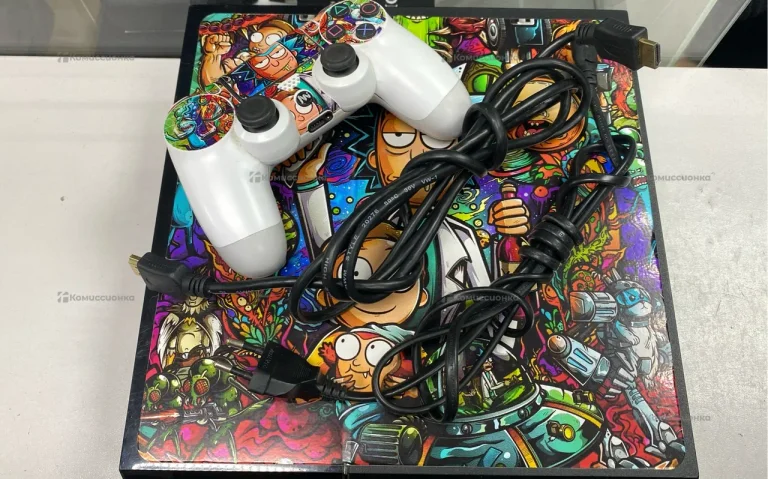 Приставка PS4. cuh-1008A