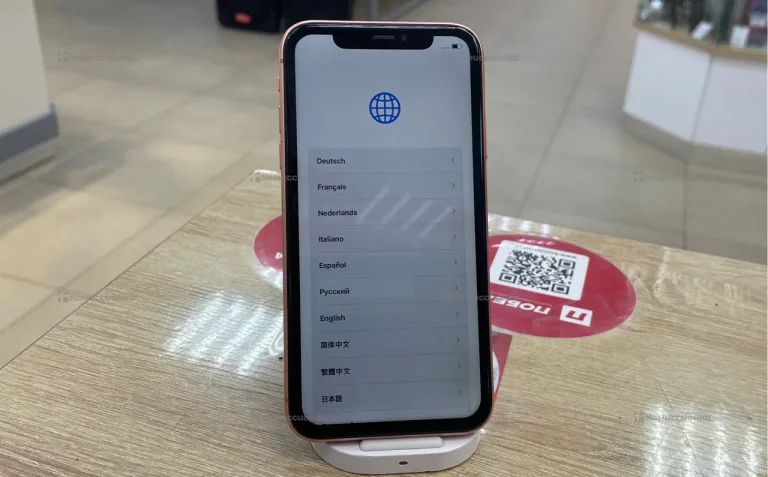 Apple iPhone XR 3/64 ГБ