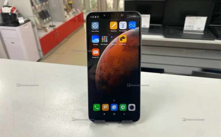 Xiaomi Pocophone F1 6/128 ГБ