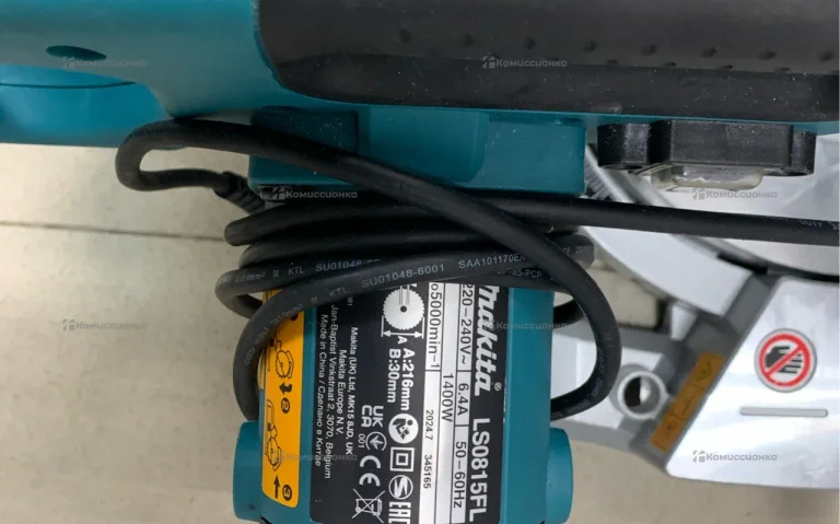 Торцовочная пила makita LS0815FL