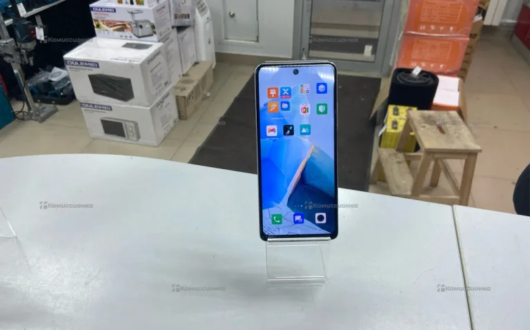 Infinix Hot 30 8/128 ГБ