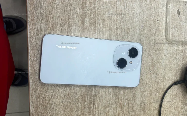 Tecno Spark Go 1 4/128 ГБ