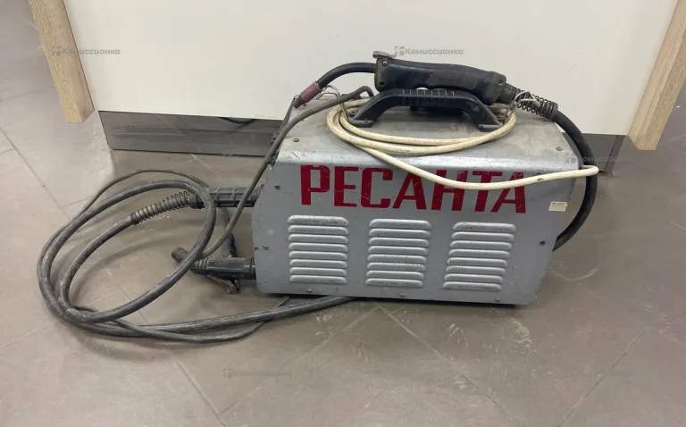 Сварочный аппарат РЕСАНТА САИПА-200