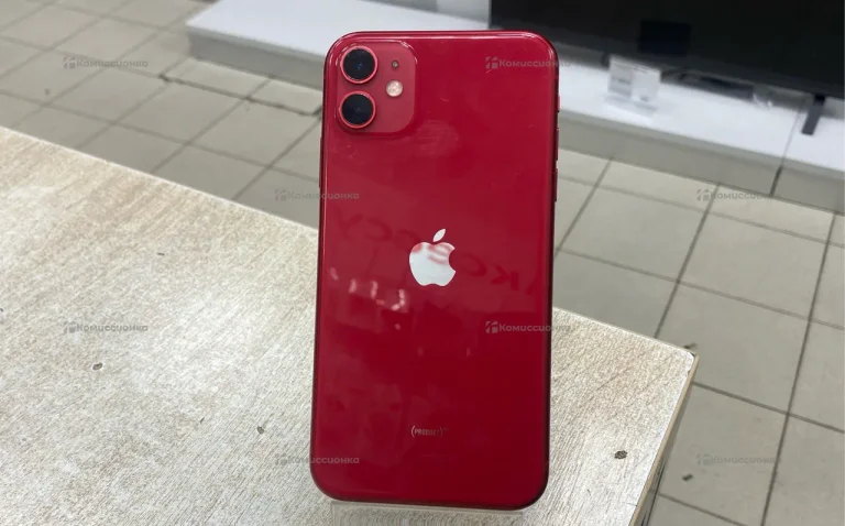 Apple iPhone 11 4/64 ГБ