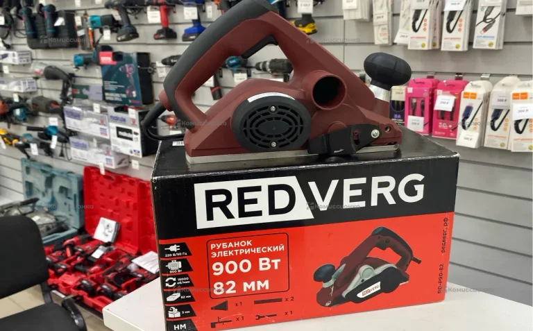 Электрорубанок RedVerg RD-P90-82