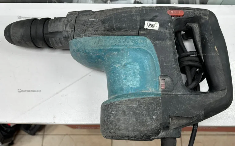 Makita hr4001c