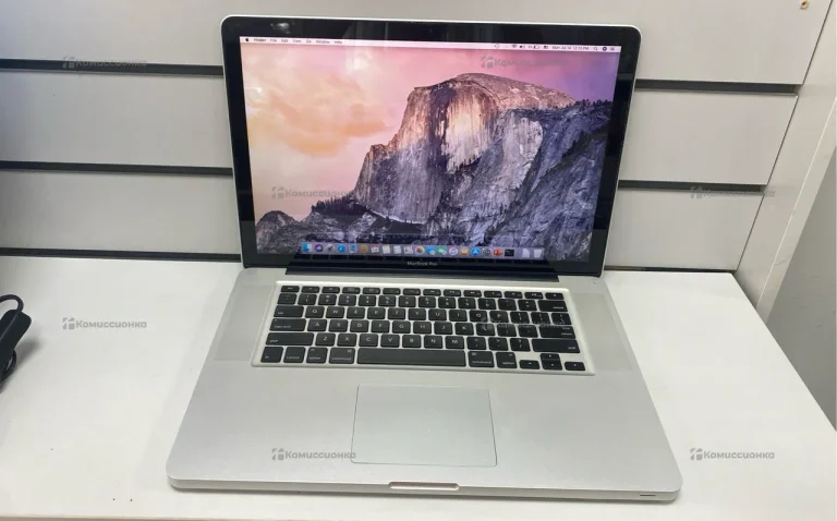 Ноутбук  MacBook Pro 15 2010