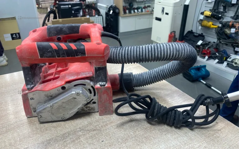 Элетрорубанок для стен High Strong JHS-1200