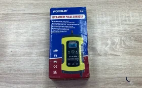 Зарядка для аккумулятора Foxsur