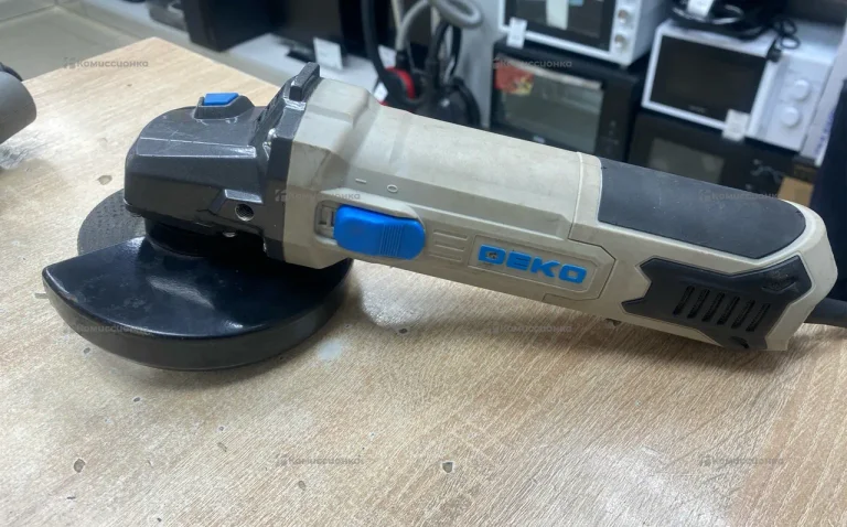 УШМ Deko DKAG1300 PRO