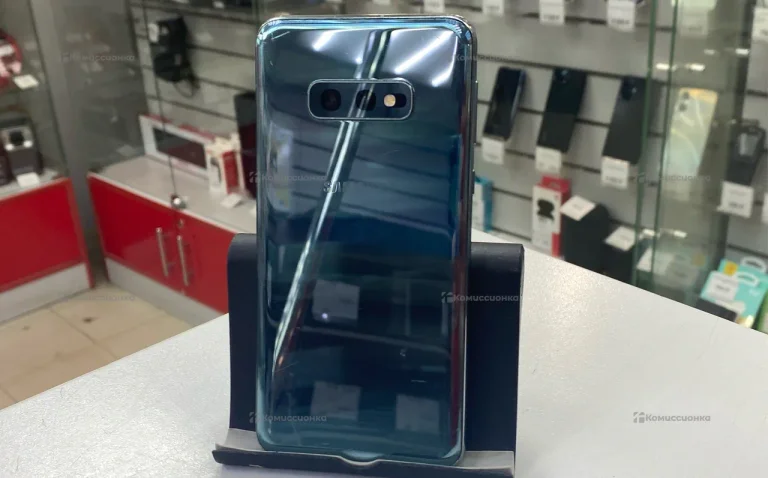 Samsung Galaxy S10e 6/128 ГБ
