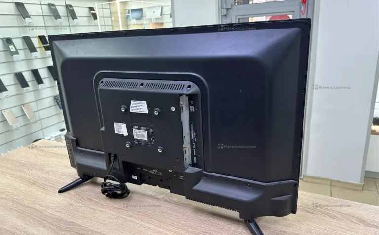 Телевизор Leben LE-LED32RS282T2