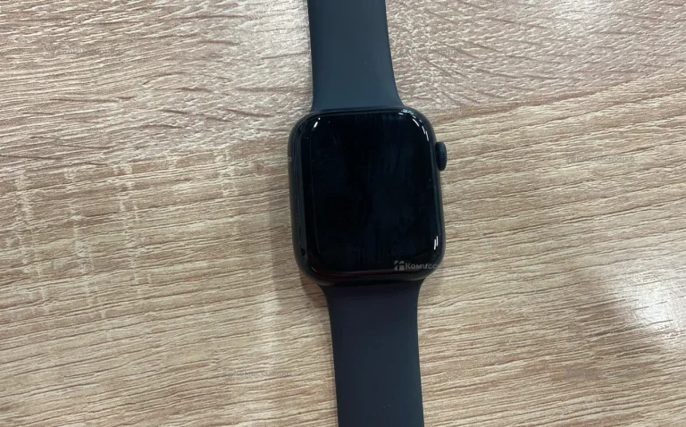 Часы  Apple Watch 9 45mm