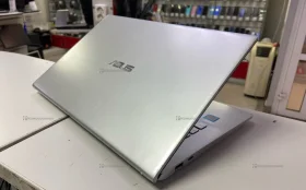 Ноутбук Asus Vivobook i5-8250U