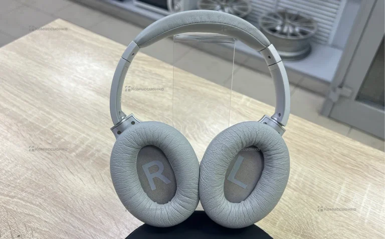 Наушники  беспроводные серые