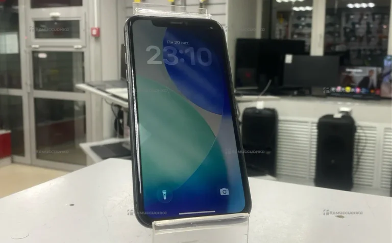 Apple iPhone 11 4/64 ГБ