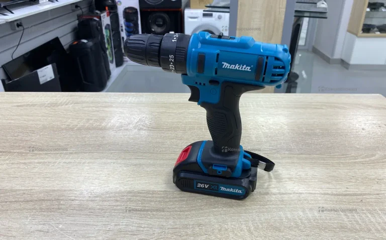 Шуруповерт Makita CORDLESS