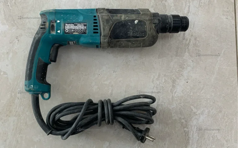 перфоратор Makita  hr2470
