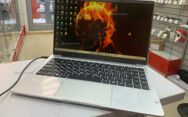 Ноутбук Другие Y116