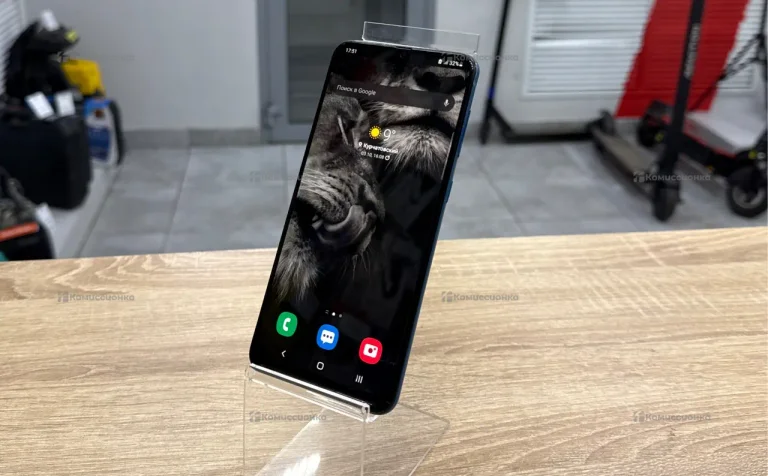 Samsung Galaxy A50 4/64 ГБ