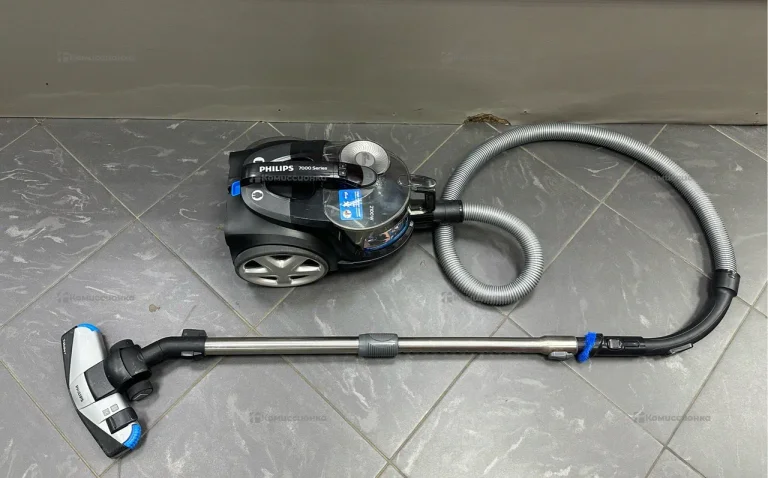 Пылесос  Philips 7000 Series