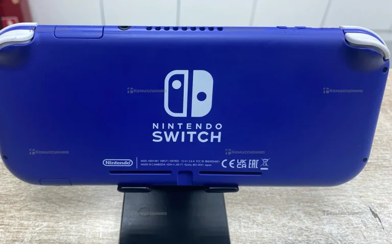 Приставка  Nintendo Switch Lite