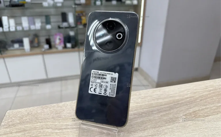 Tecno Spark 30C 4/128 ГБ