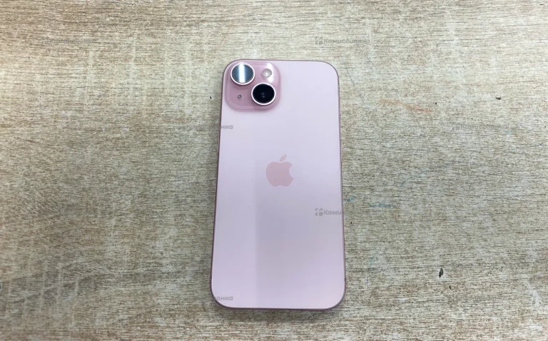 Apple IPhone 15 128 ГБ