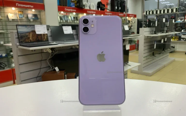 Apple iPhone 11 4/128 ГБ
