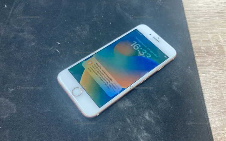 Apple IPhone 8 64Gb