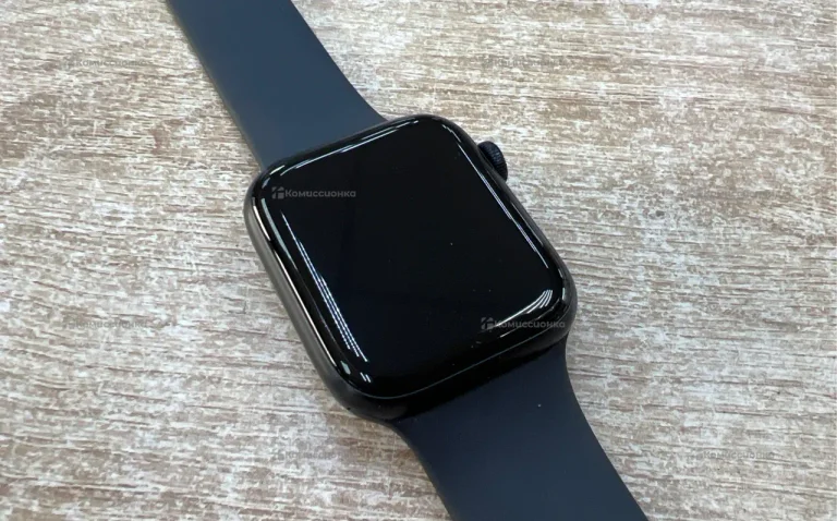 Apple Watch SE gen 2 44mm