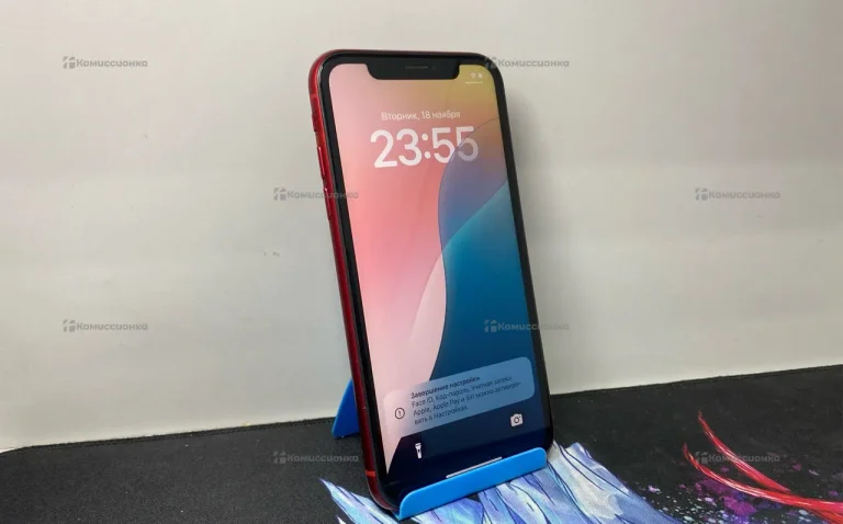 Телефон Apple iPhone XR 3/64 ГБ