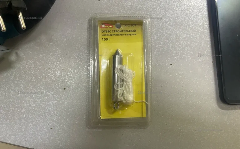 Отвес строительный цилиндрический со шнуром