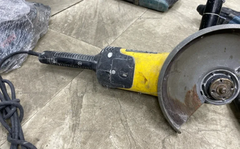 УШМ (болгарка) Stanley Fatmax FMEG230