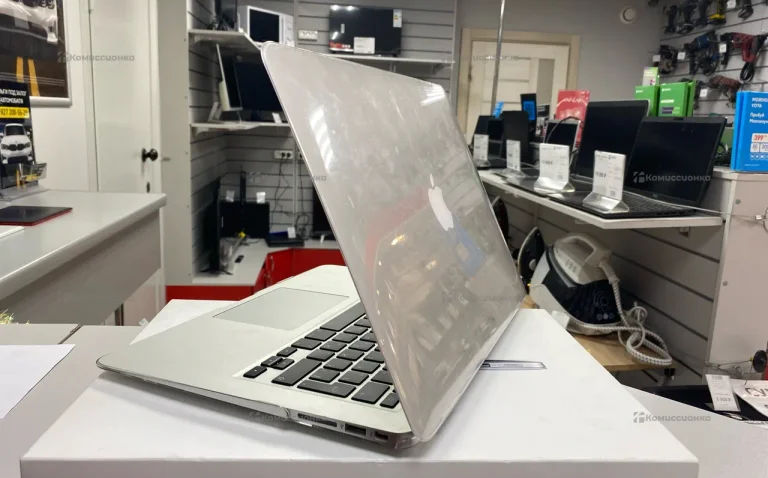 Ноутбук  MacBook Air 13 2014