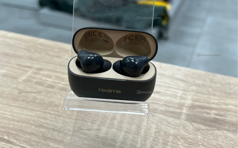 Наушники  Realme T300