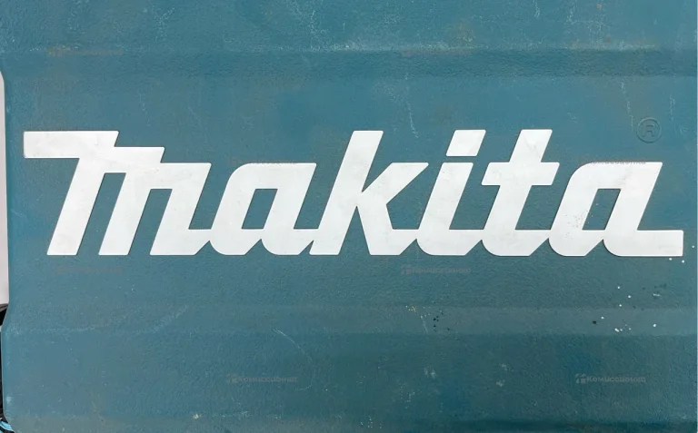 Электролобзик makita JV0600K