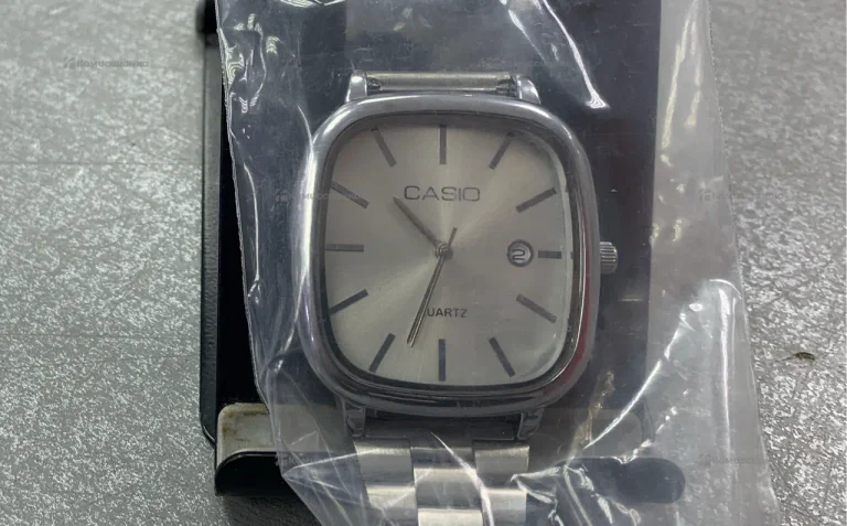 Часы  Casio Серебрянные