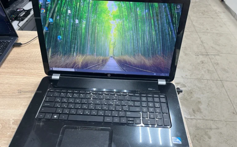 Ноутбук  HP Protect Smart