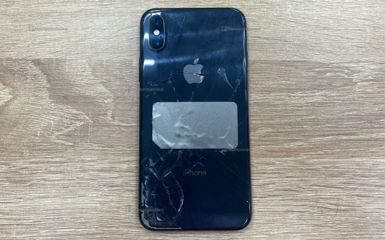 Apple iPhone X 3/256 ГБ