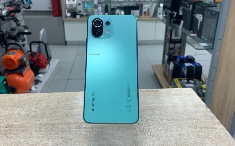 Xiaomi Mi 11 Lite 8/128 ГБ