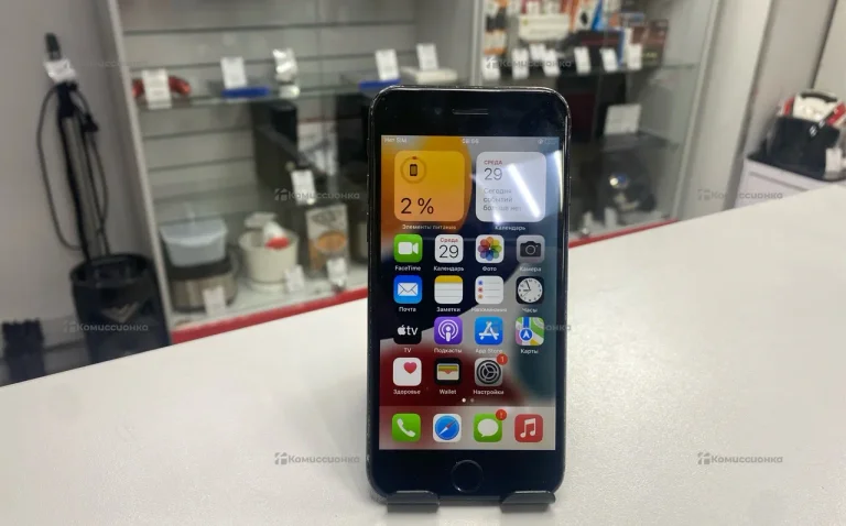 Apple iPhone 7 2/32 ГБ