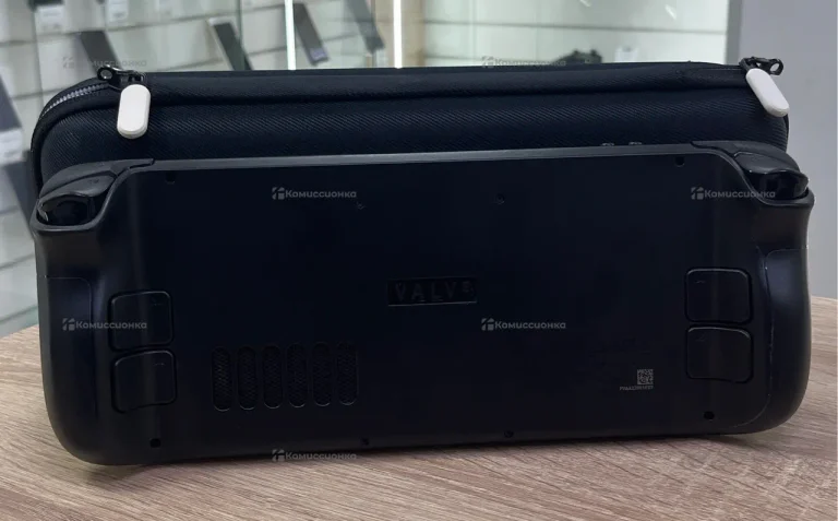 Приставка Приставка Valve Steam Deck LCD 512GB