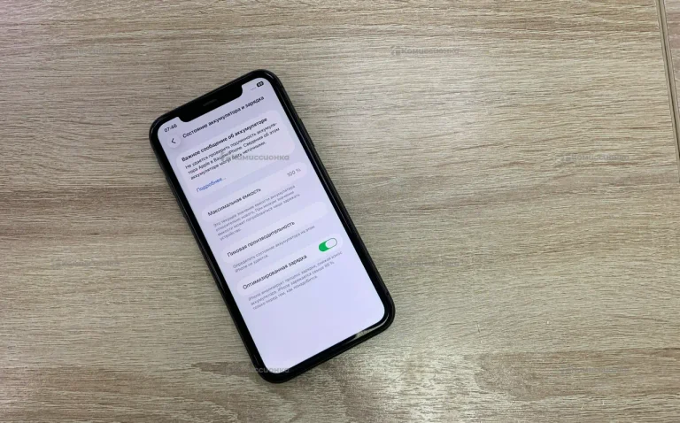 Apple iPhone 11 4/64 ГБ