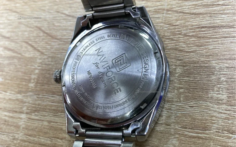 Часы  NaviForce