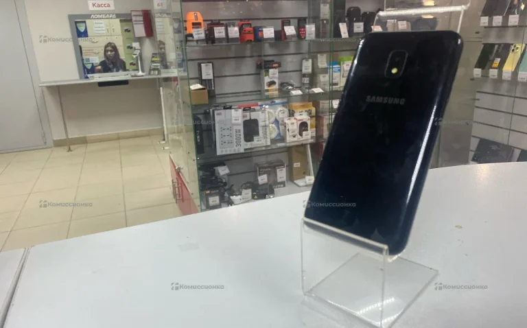 Samsung sm-j260f 2/16 ГБ