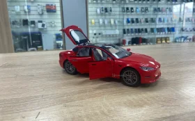 Машинка коллекционная Tesla motor S с парогенерат