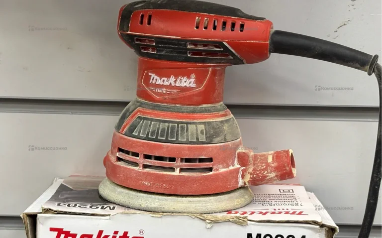 Эксцентриковая шлифмашина makita M9204