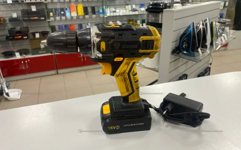 Шуруповерт DEKO DKCD16FU